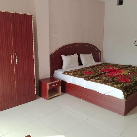 Happy Khajuraho Home Stay Bagian luar foto