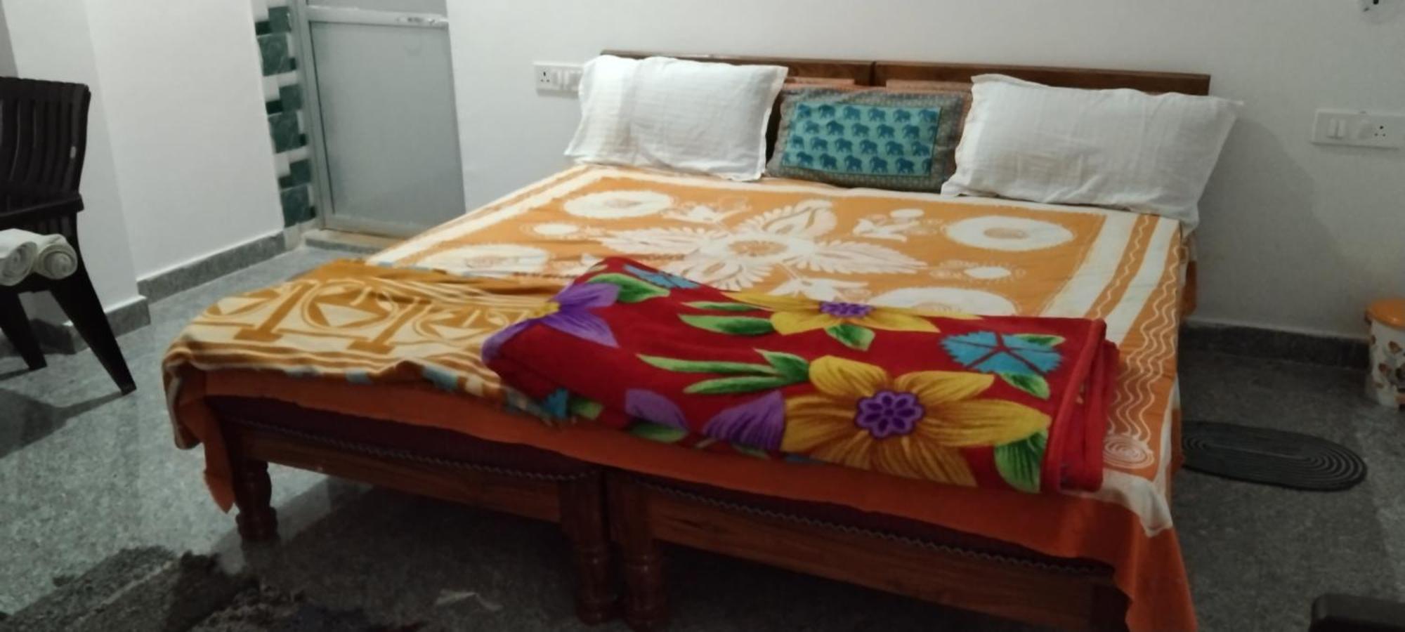 Happy Khajuraho Home Stay Bagian luar foto